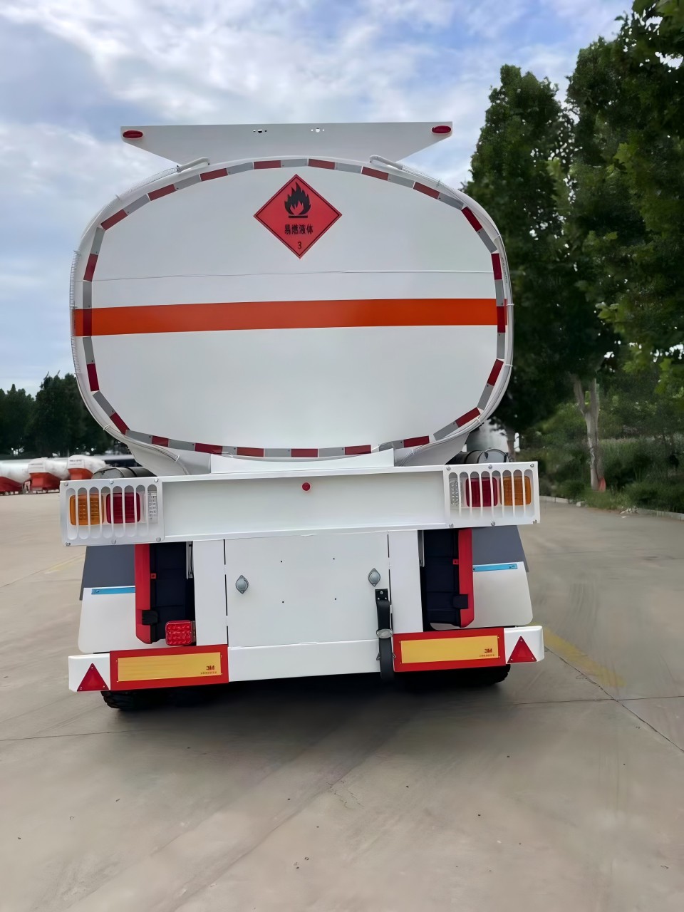 Howo Oil Tanker Truck