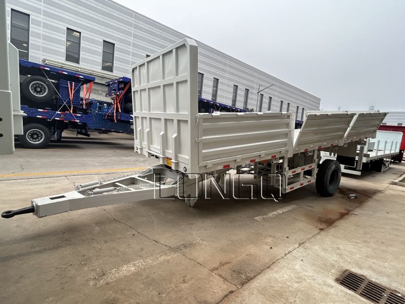 Trailer đầy đủ 2 trục bên tường