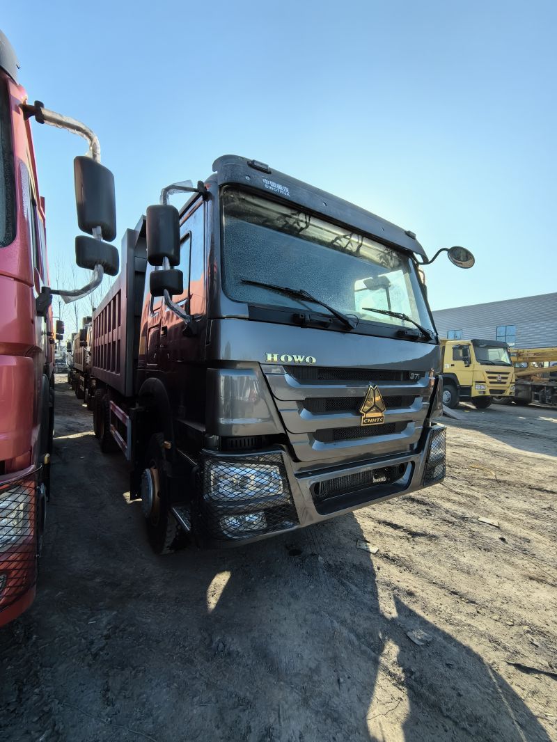 Sinotruk Howo 371 6x4 Tipper Truck